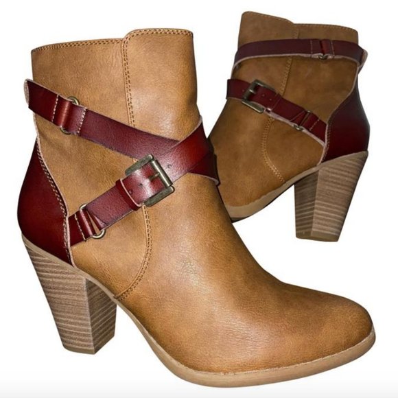 Buckle Heeled Faux Leather Ankle Bootie - Picture 1 of 11
